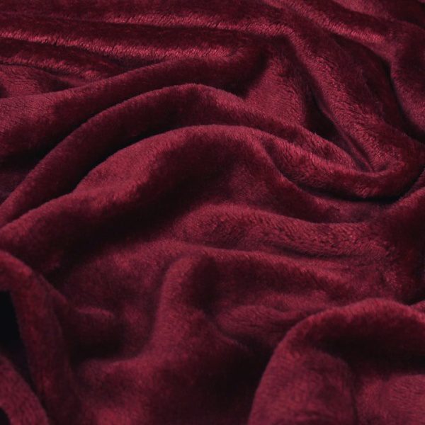 Berry Soft Fleece Blanket/Throw 140x180cms –  for Sofas, Chairs, Beds