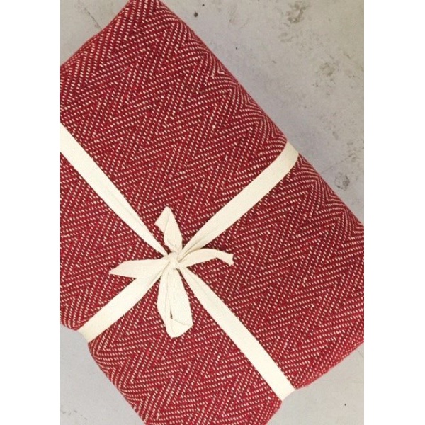 100% Cotton Red and Natural Herringbone Giant Throw 259x394cms – Special Offer only £35