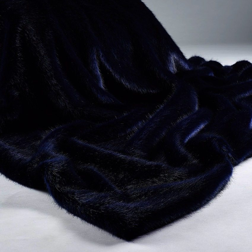 London Navy Blue Luxury Faux Fur Throws
