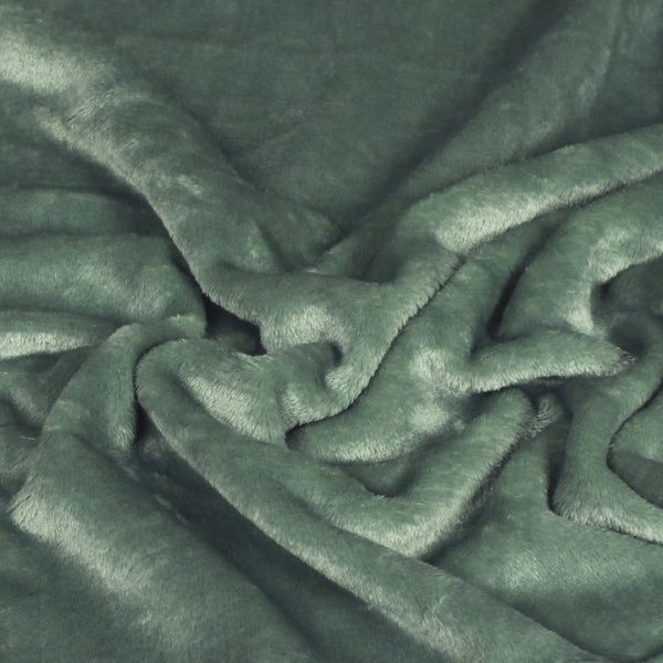 Eucalyptus Soft Fleece Blanket/Throw 140x180cms –  for Sofas, Chairs, Beds