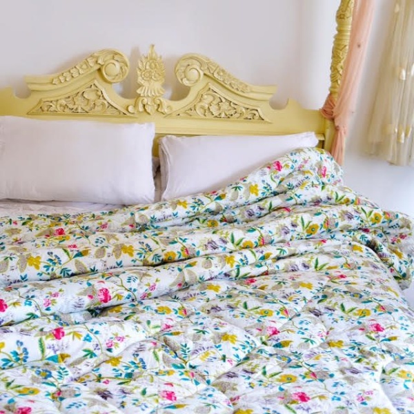 100% Cotton White Leaf Double/King Quilt/Bedspread/Throw 220x265cms