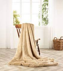 London Beige Faux Fur Throws and Bedspreads London Beige Faux Fur Throws and Bedspreads
