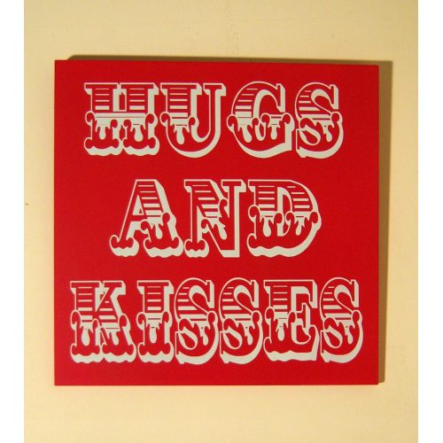 VINTAGE CIRCUS STYLE  WOODEN RED WALL SIGN/PLAQUE HUGS AND KISSES approx 30x30x1 cms