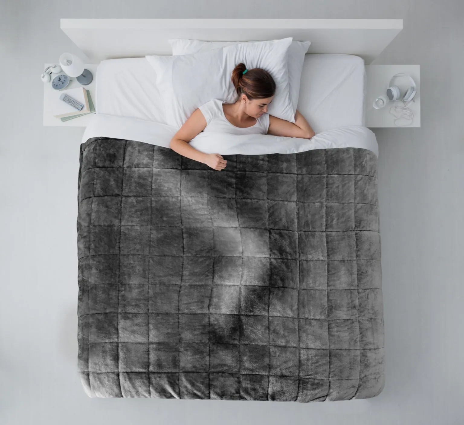 Cosy Silver Weighted Blankets – ideal for sofas, beds and chairs