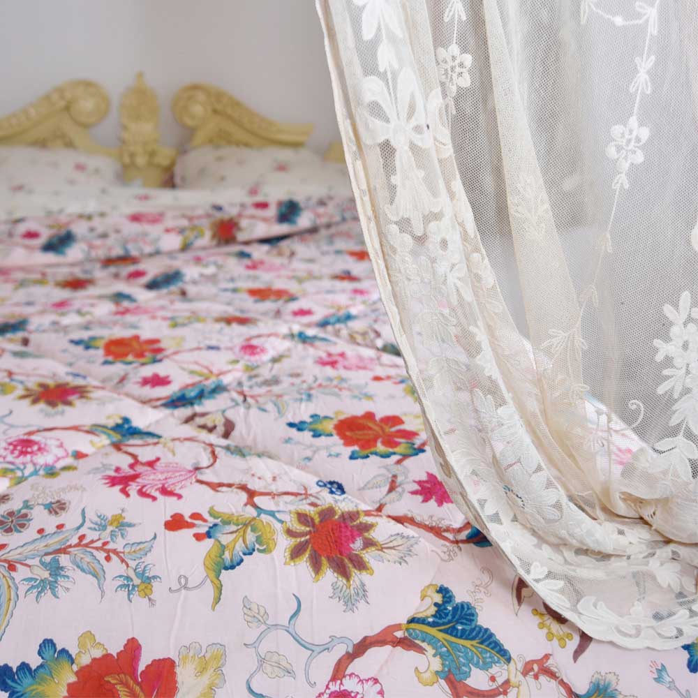 100% Cotton Pink Exotic Flower Print Double/King Size/Bedspread/Throw 220x265cms