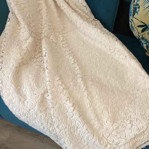 Natural Cream Lace Design Oversized Throw Natural Cream Lace Design Oversized Throw