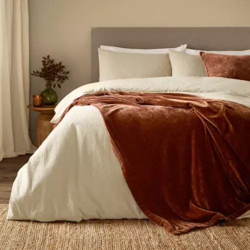 Heavy Chenille Nutmeg Throws and Cushions