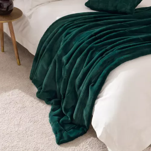 Emerald Fur Blanket Throws, Cushions for sofas, chairs, beds Emerald Fur Blanket Throws, Cushions for sofas, chairs, beds