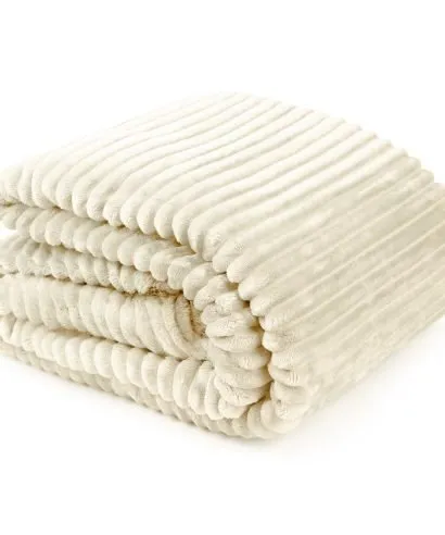 Natural Cream Chunky Mink Style Blanket Throw 140x180cms Natural Cream Chunky Mink Style Blanket Throw 140x180cms