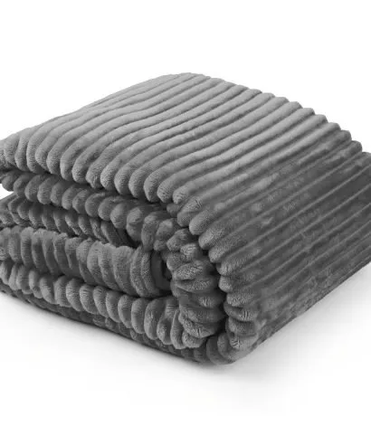 Charcoal Chunky Mink Style Blanket Throw 140x180cms Charcoal Chunky Mink Style Blanket Throw 140x180cms