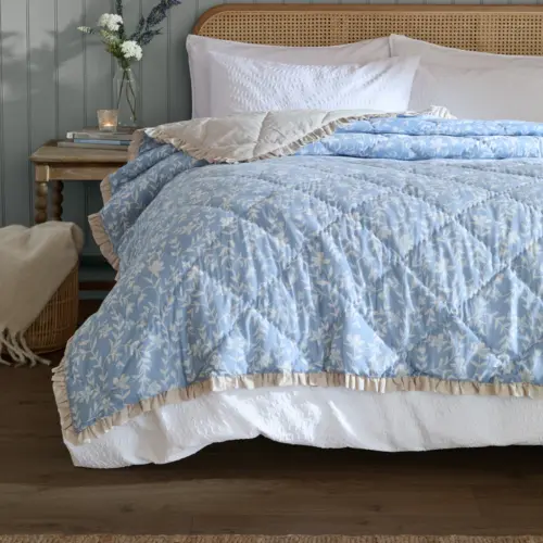100% Cotton Blue Bedspreads, Eiderdowns, Comforters 100% Cotton Blue Bedspreads, Eiderdowns, Comforters