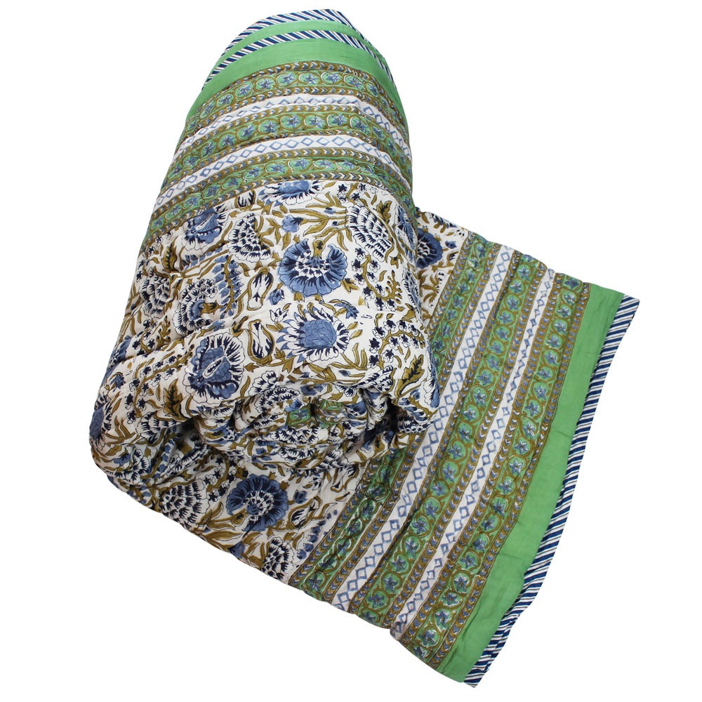 100% Cotton Green & Blue Floral Print Reversible Quilt/Throw 220x265cms 100% Cotton Green & Blue Floral Print Reversible Quilt/Throw 220x265cms