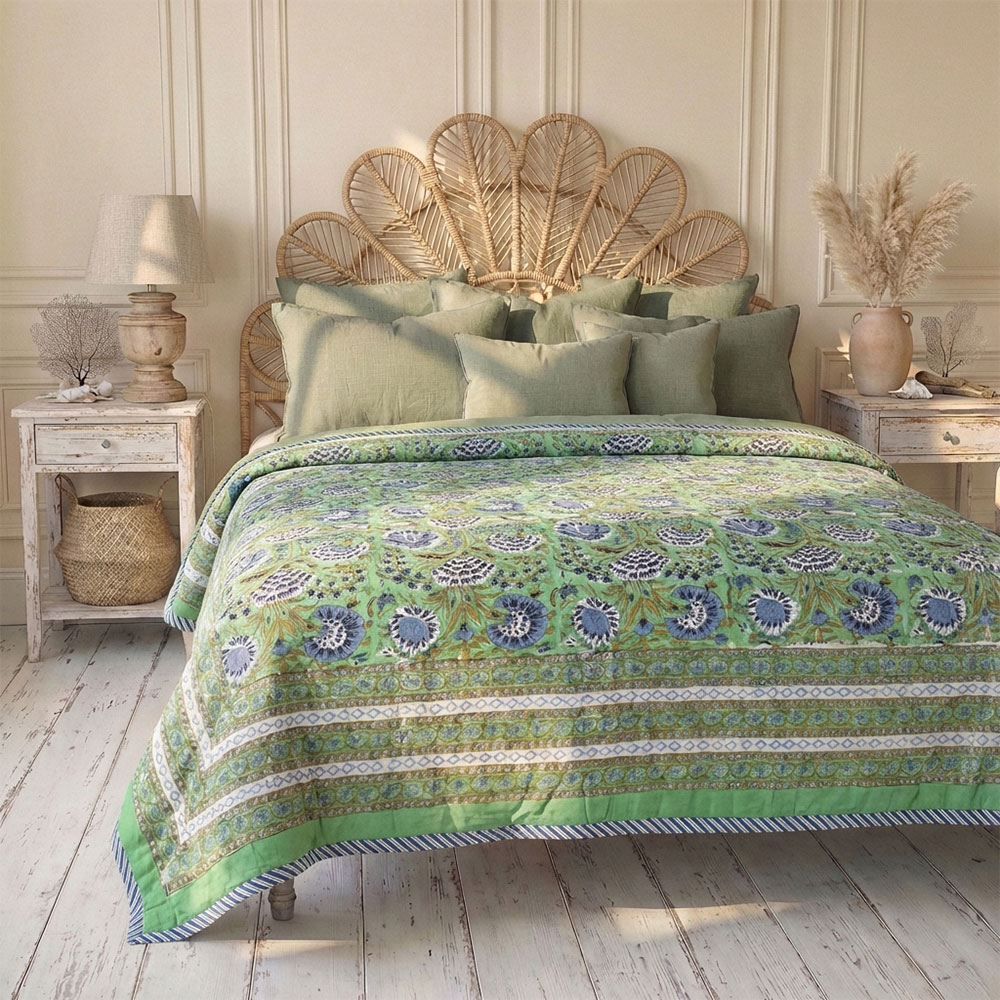 100% Cotton Green & Blue Floral Print Reversible Quilt/Throw 220x265cms