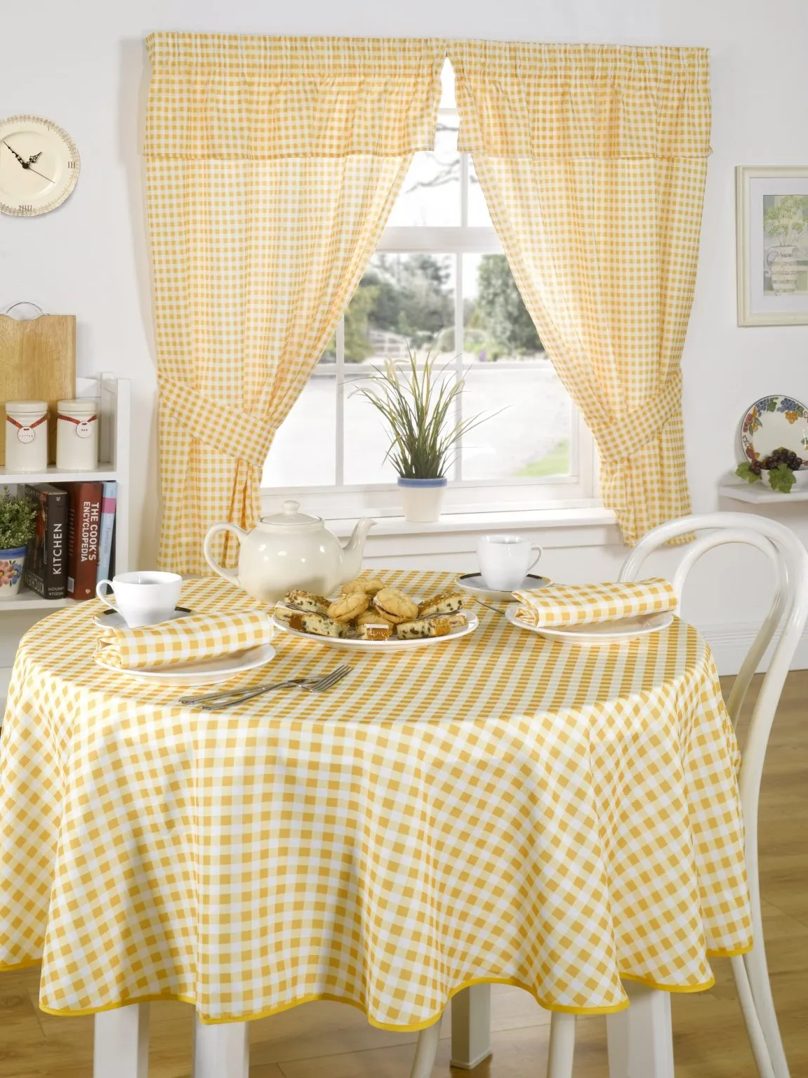 Gingham Lemon and White Tablecloth  – choice of shapes and sizes